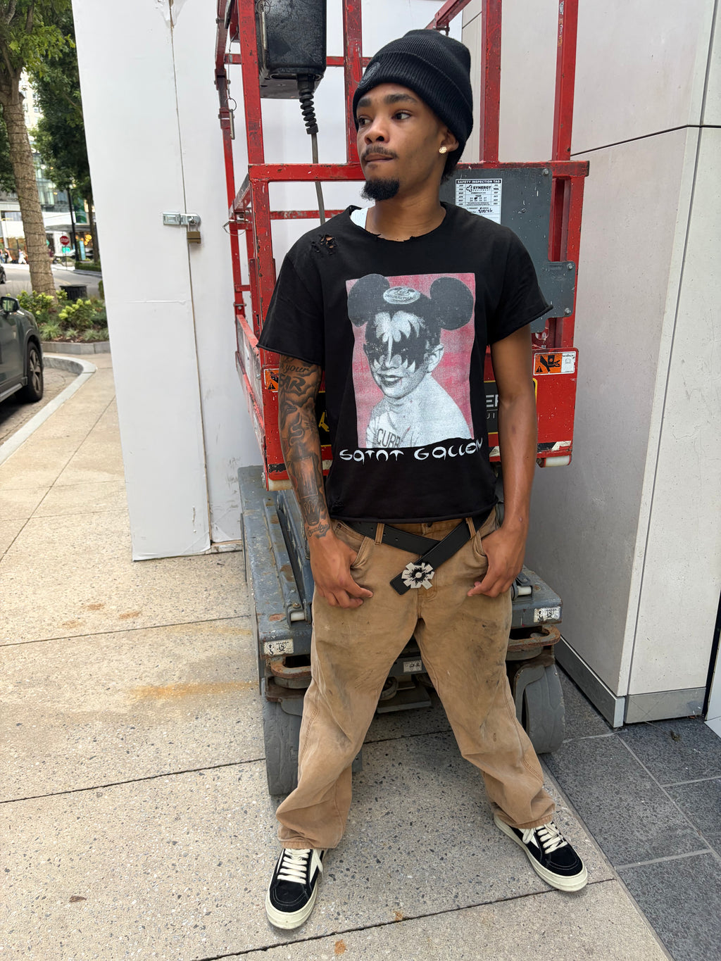 EVL GRAPHIC TEE