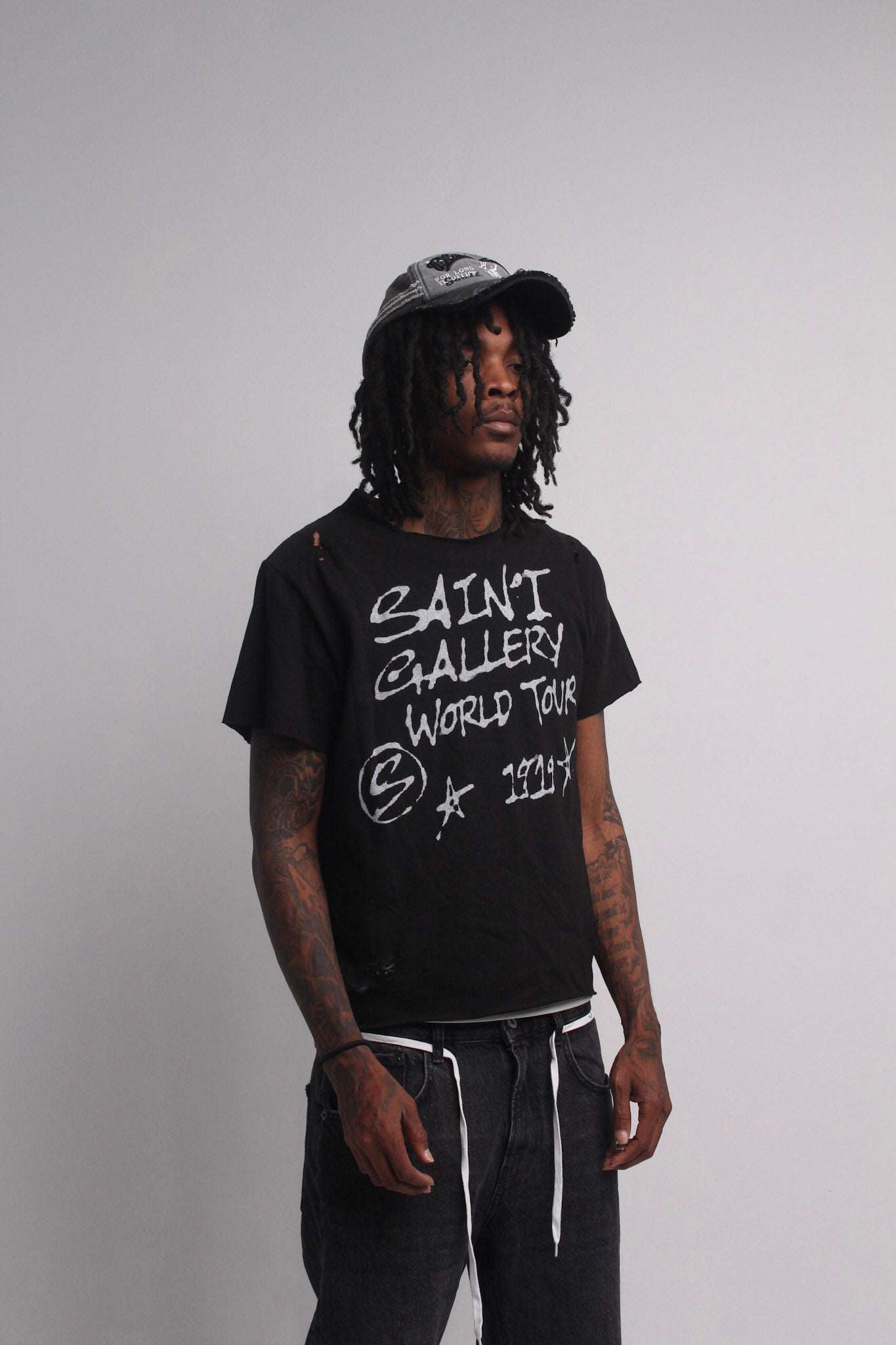 WORLD TOUR TEE