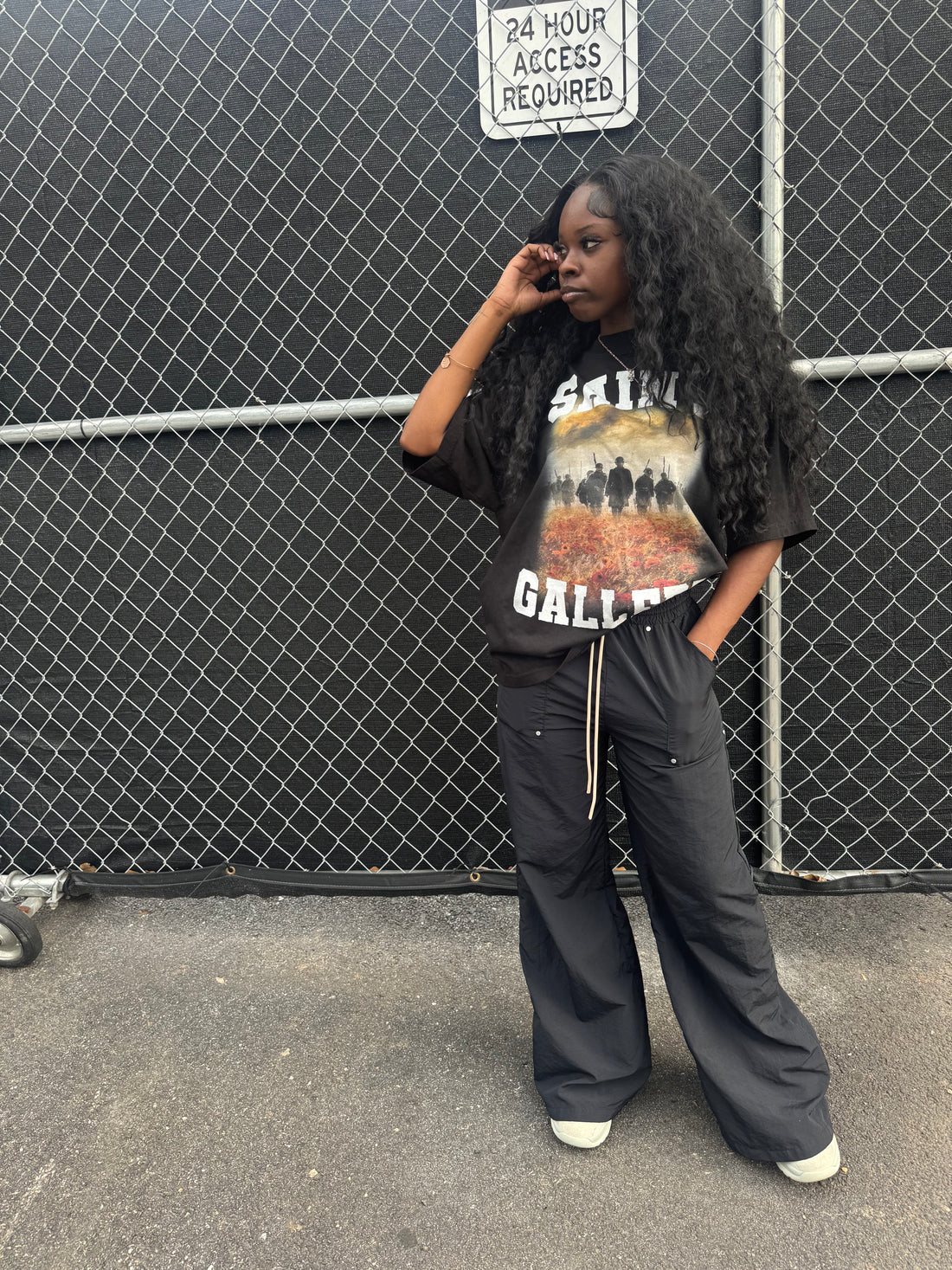 OVERSIZED WAR TEE