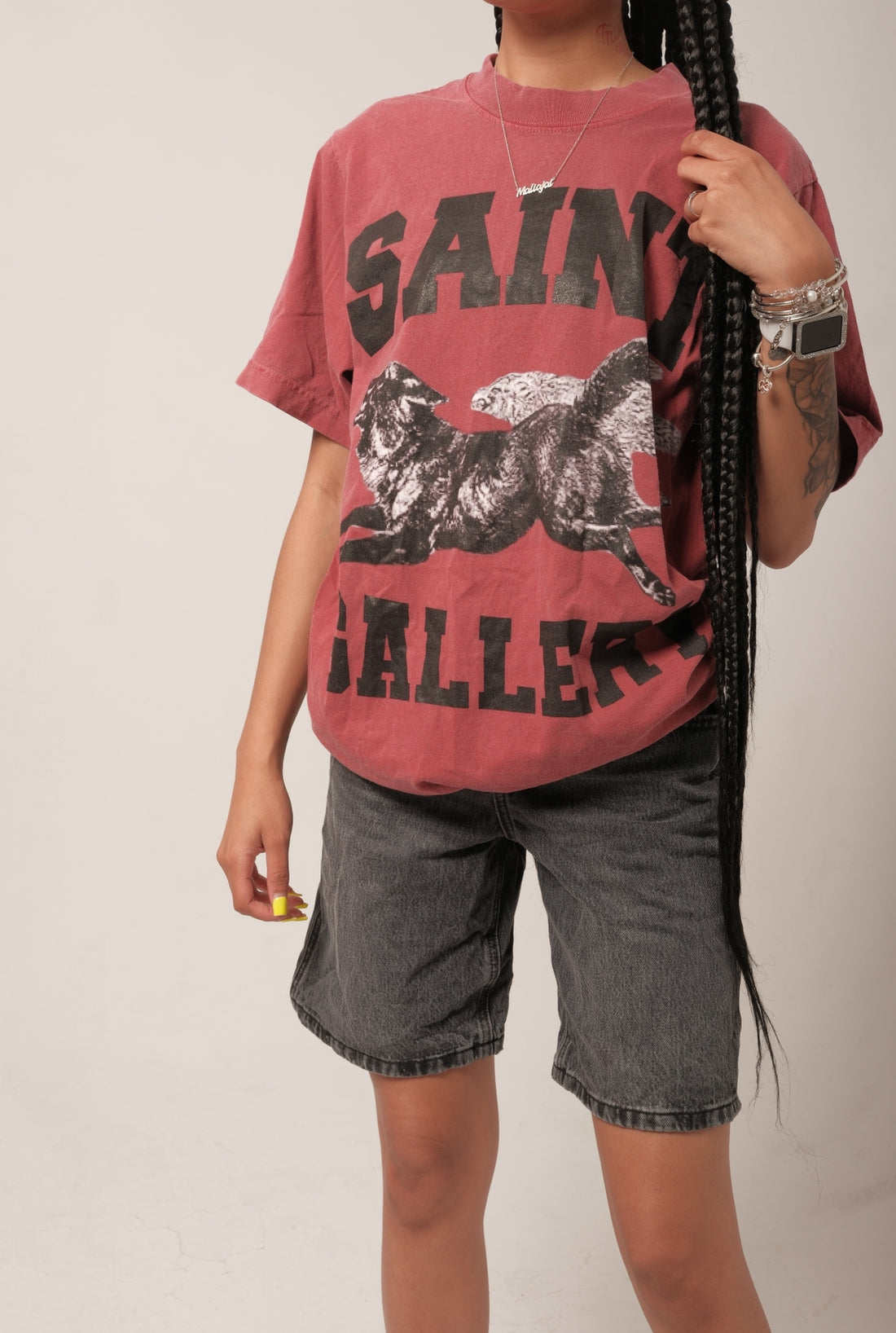 BURGUNDY SAINT GALLERY TEE