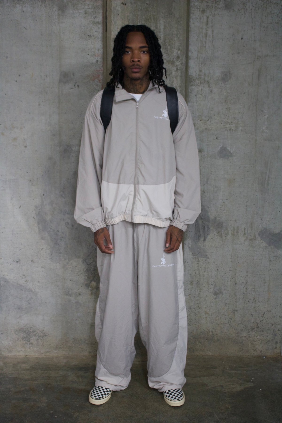 GREY ESSENTIAL WINDBREAKER SET