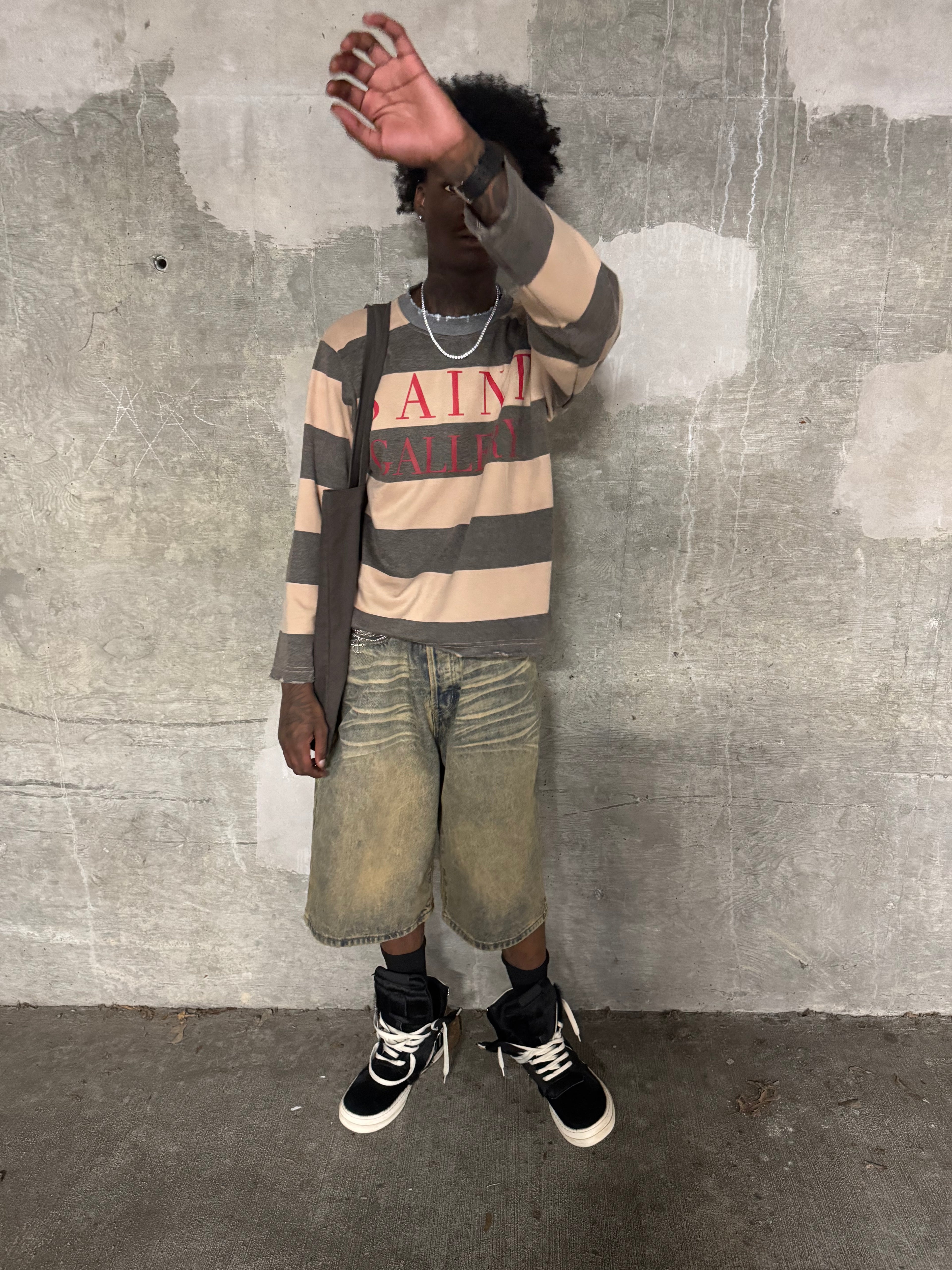 LONGSLEEVE STRIPED TEE